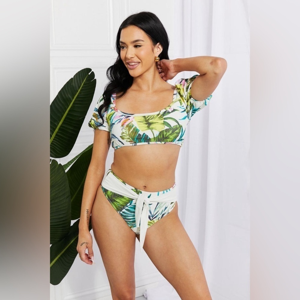 Marina West Swim Vacay Ready Puff Sleeve Bikini in Floral NWT | size Small